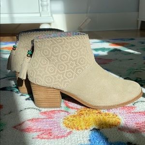 TOMS Booties